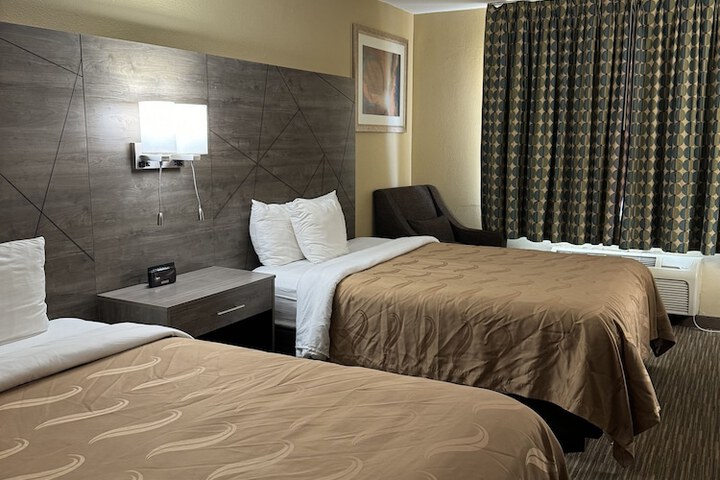 Room 31 of 44