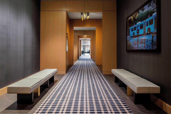 The Oaklander Hotel Autograph Collection