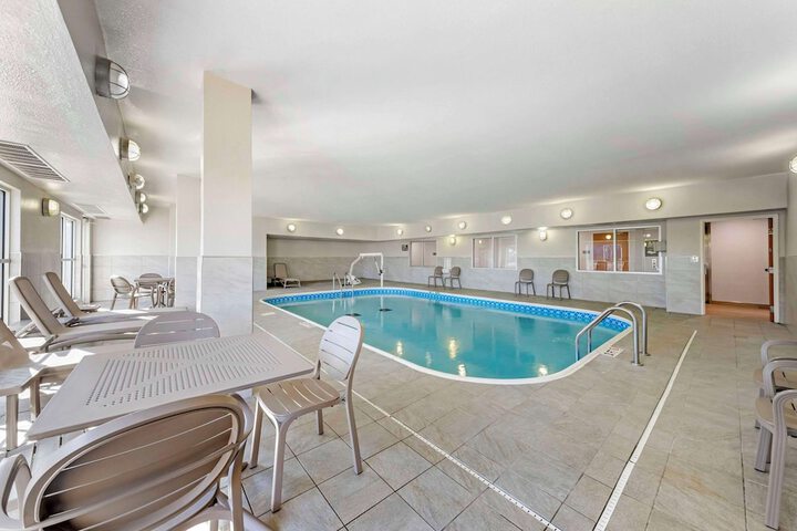 Pool 7 of 40