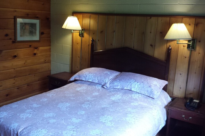 Room 29 of 48