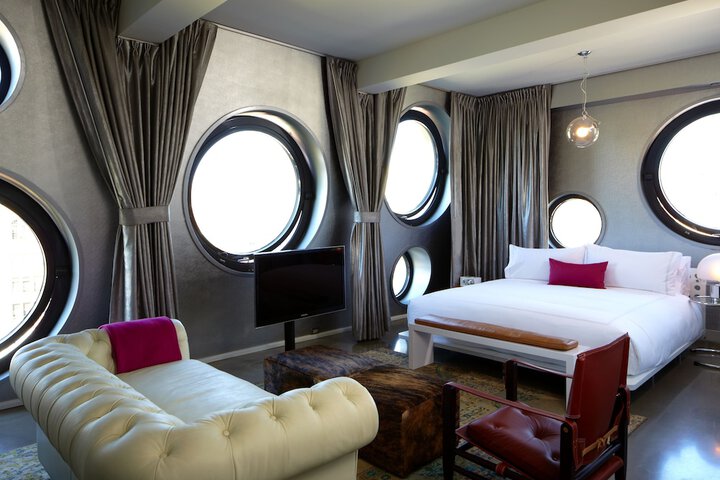 Room 40 of 114