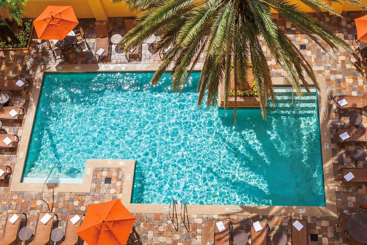 Pool 4 of 38