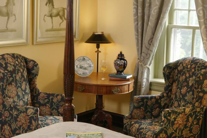Room 26 of 100