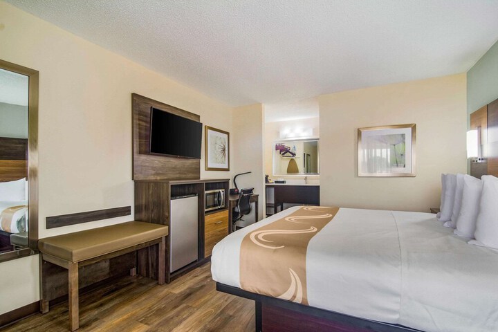 Quality Inn & Suites Lake City