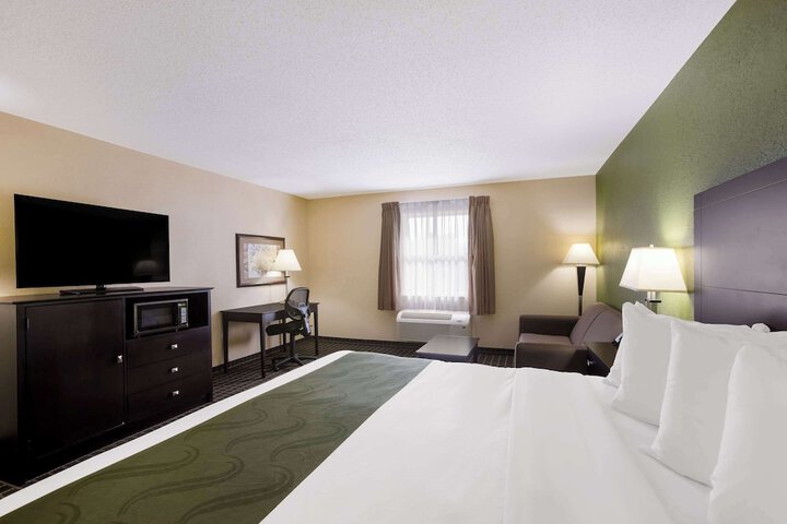 Room 21 of 36