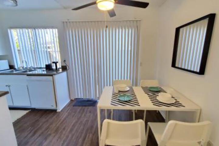 Rowland Heights Herly Apartment