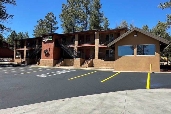 Motel in The Pines