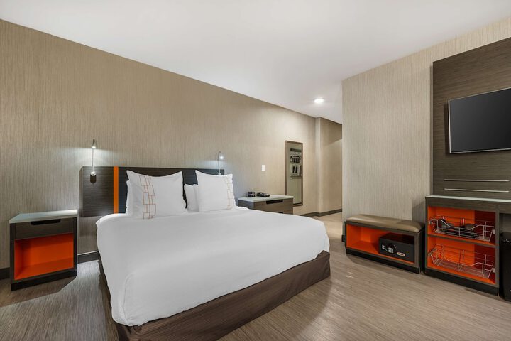 Vīb Best Western Springfield