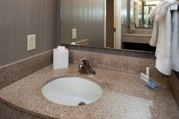 Courtyard by Marriott High Point