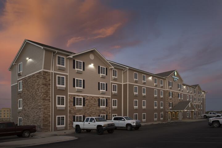 Hotel 7 of 28