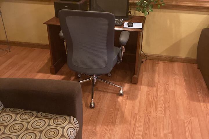 Business Center 20 of 25