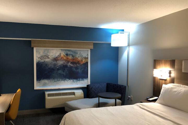 Room 39 of 58