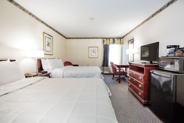 Room 17 of 43