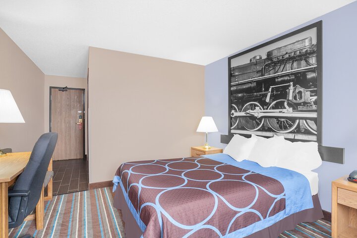 Room 26 of 30