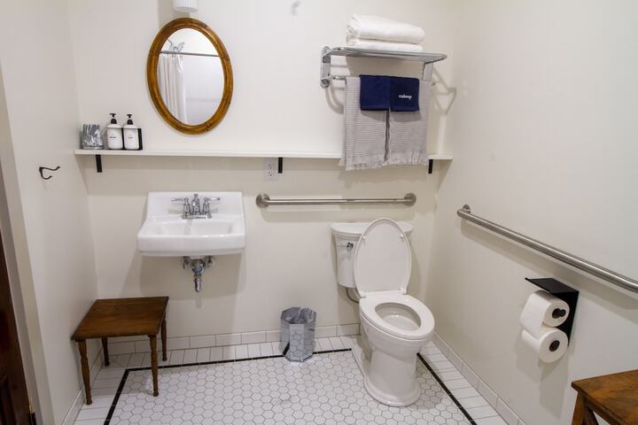 Room 20 of 41