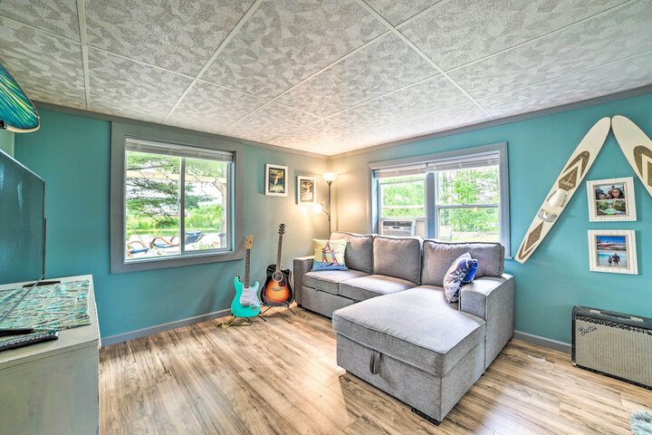 Riverfront Home w / Dock 6 Mi to Cheboygan!