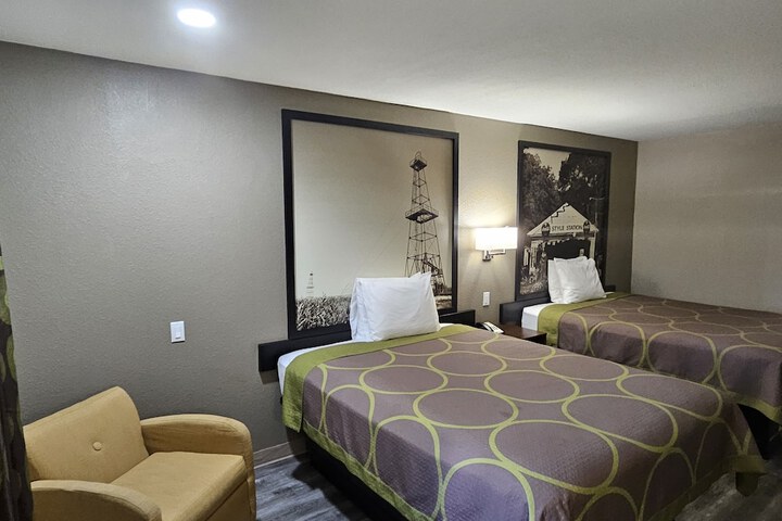 Room 26 of 53