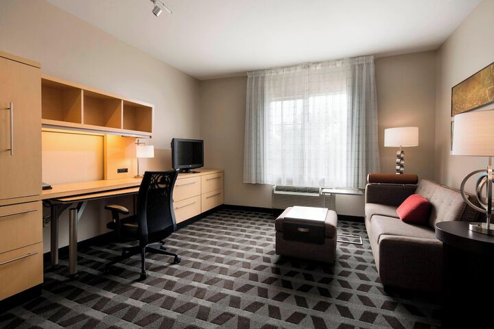 Room 16 of 26