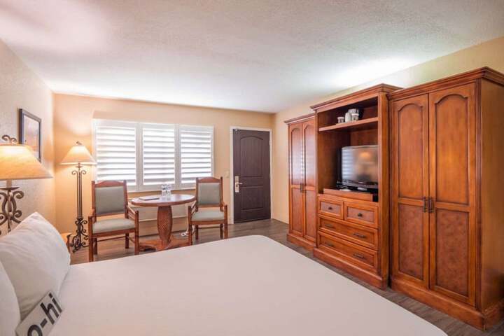 Room 42 of 48
