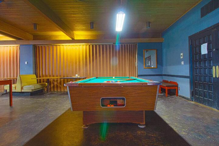 American Best Inn by OYO I-35 Perry near Lake McMurtry
