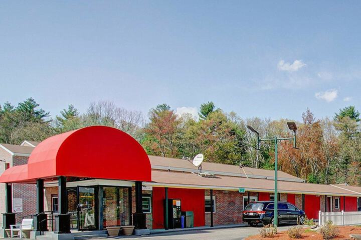 Econo Lodge Sharon - Foxborough
