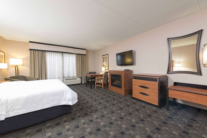 Hampton Inn and Suites Indianapolis - Fishers