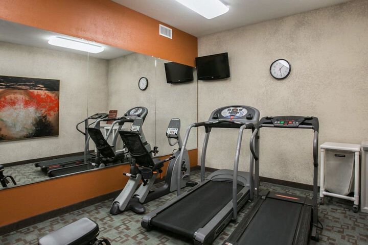 Health and Fitness 40 of 43