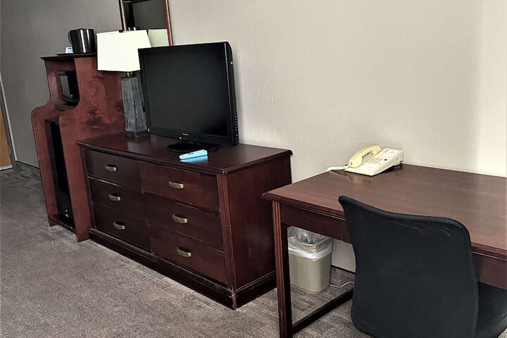 Room 51 of 69