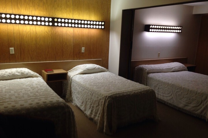 Room 40 of 81