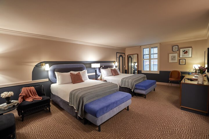 Room 12 of 40