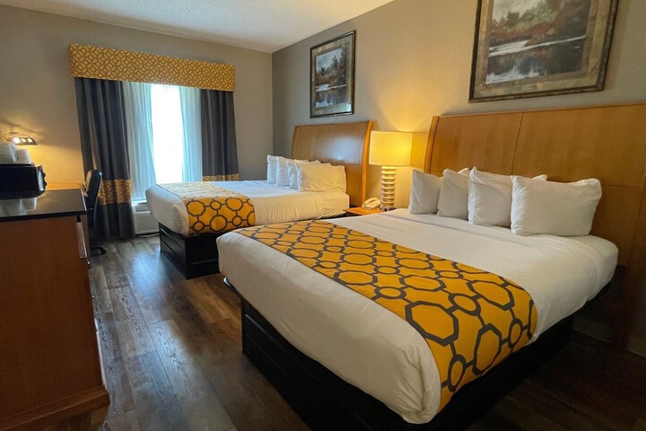 Room 20 of 33