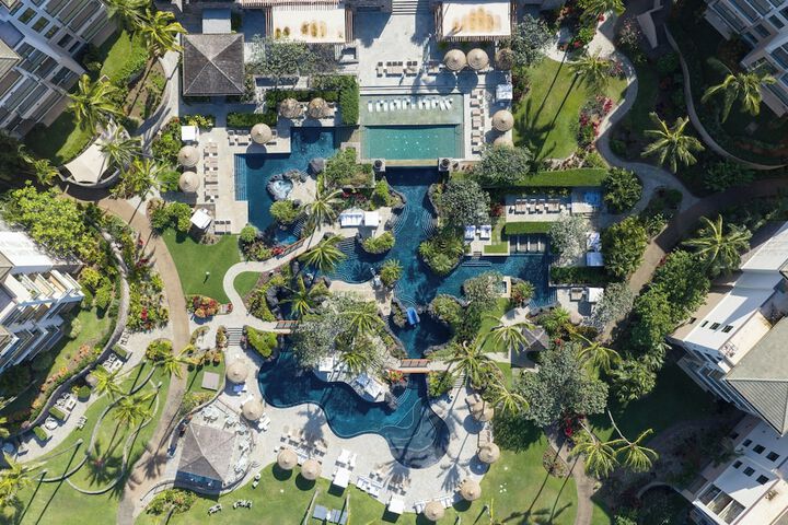 The Resort at Kapalua Bay Maui