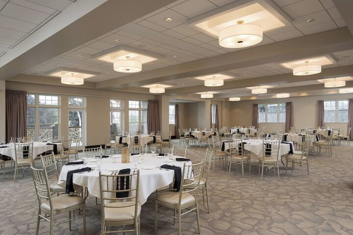 Courtyard by Marriott Lake George
