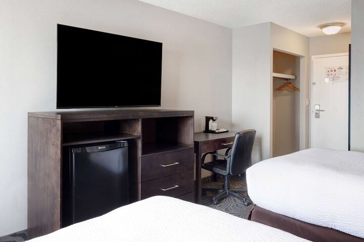 Room 16 of 57