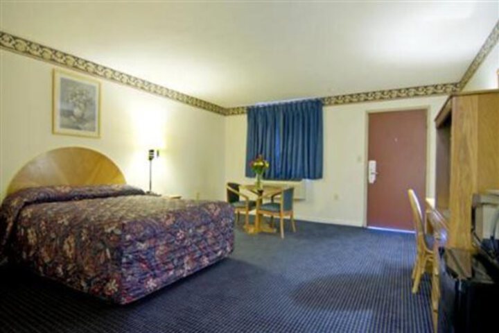 Americas Best Value Inn Wethersfield / Hartford
