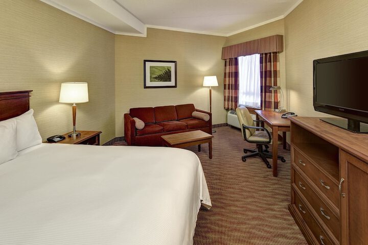 Room 34 of 50
