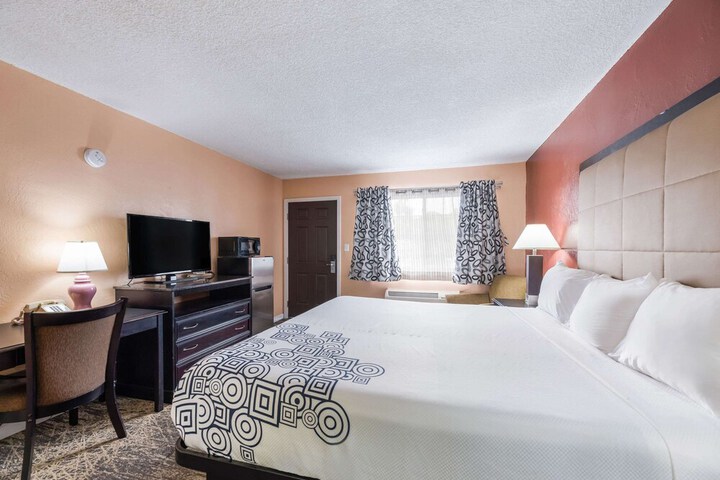 Room 21 of 23