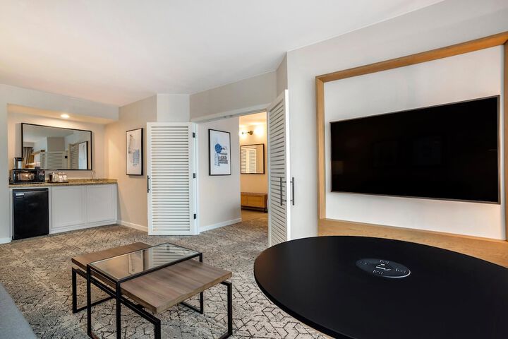 Room 13 of 55