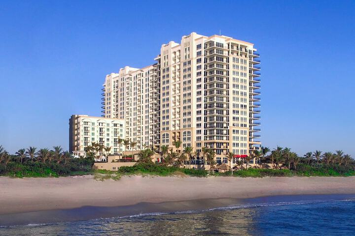 Beach 319 of 412