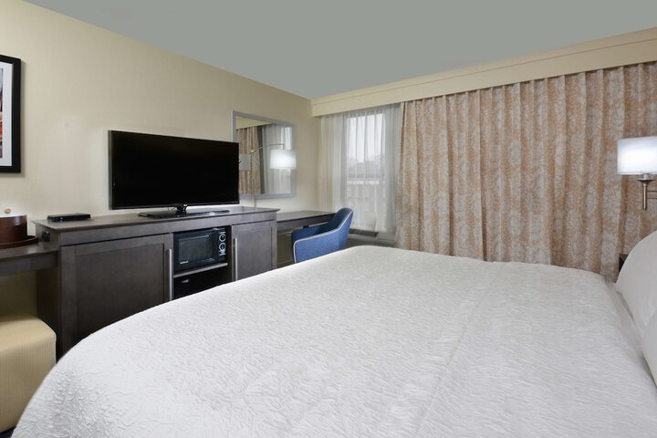 Room 22 of 32