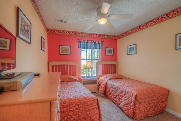 Room 14 of 27