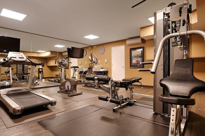 Best Western The Inn & Suites Pacific Grove