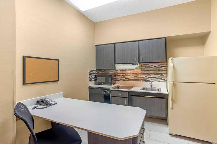 Extended Stay America Suites Lancaster County