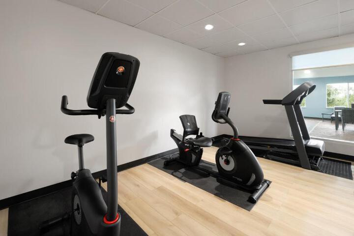 Wingate by Wyndham Dublin Near Claytor Lake State Park
