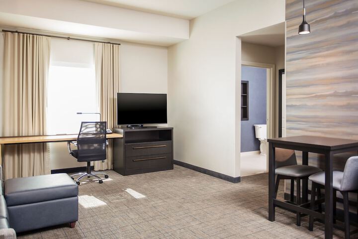 Room 42 of 73