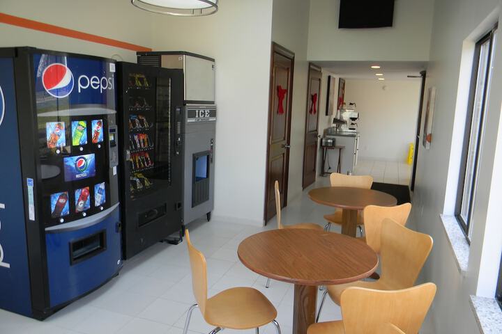 Americas Best Value Inn Heath Newark