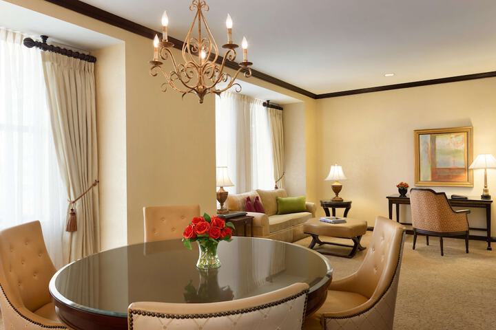 Room 27 of 49