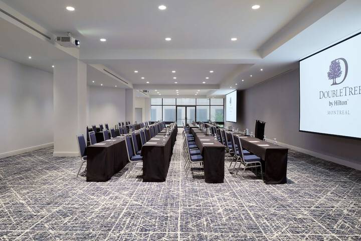 DoubleTree by Hilton Montreal