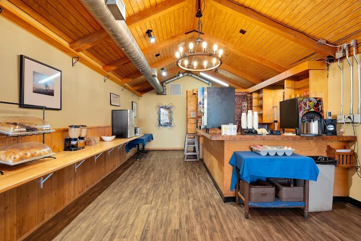 Tombstone Lookout Lodge SureStay Collection by Best Western