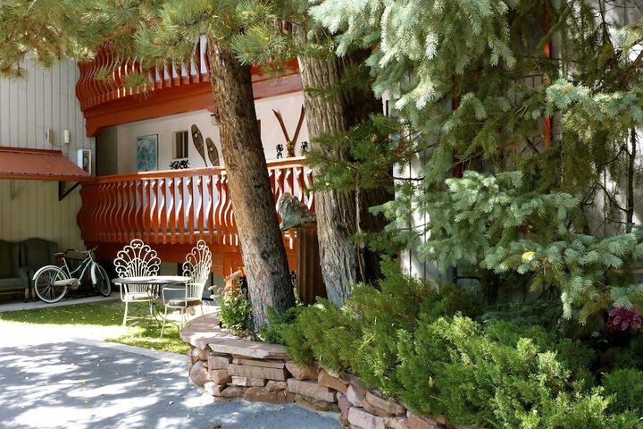 Tyrolean Lodge